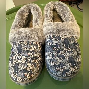 Bob’s by Sketchers Cozy Memory Foam Slippers Dog Print Sz 6
